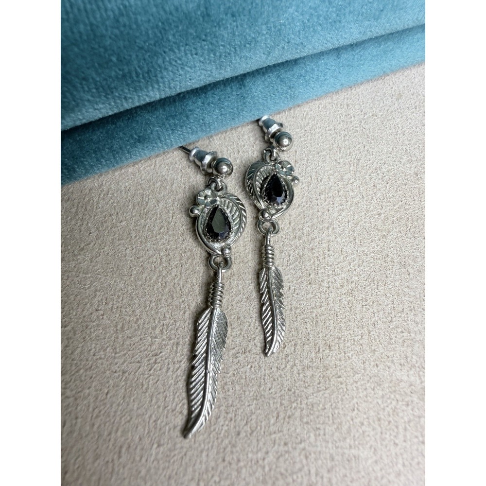 Wheeler WM Southwestern Feather Dangle Earrings‎ Black Teardrop Faux Onyx